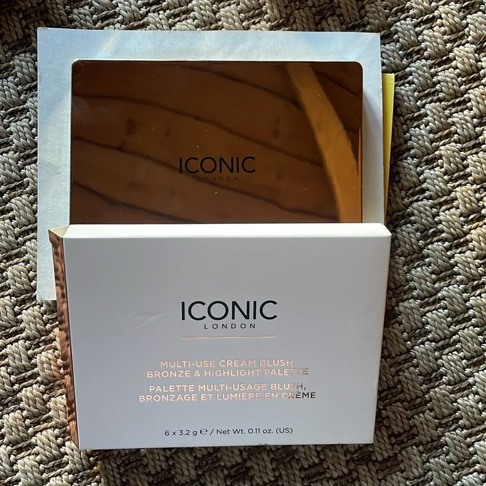 Iconic London Multi-Use Bronze & Highlighter Palette